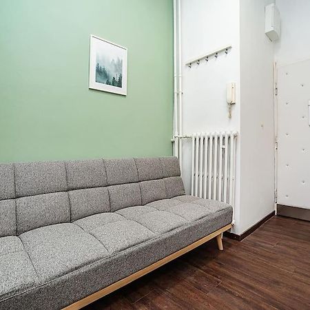 Cozy Old Town Stay - 1-Bedroom Apartment Прага Екстериор снимка